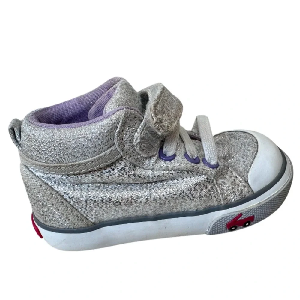 SEE KAI RUN SILVER glitter high top sneakerss girl’s tennis shoes size 5
